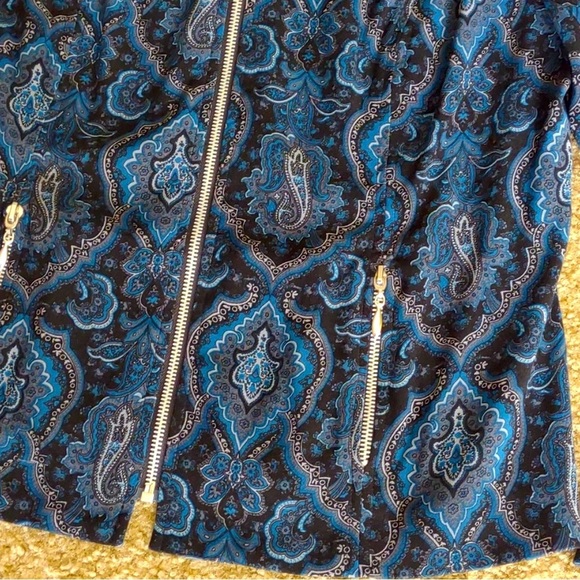 Harve’ Bernard Petites Vintage Black & Blue full zip front jacket w/ hip pockets - Picture 2 of 8